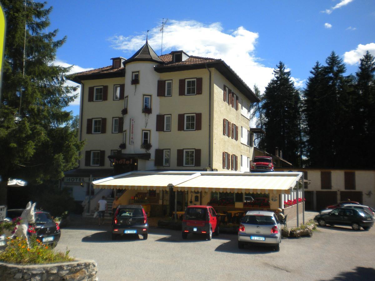 Hotel Roen Ruffre-Mendola 외부 사진